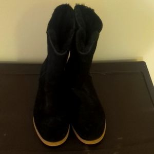 Women's 8 KOOLABURRA by UGG